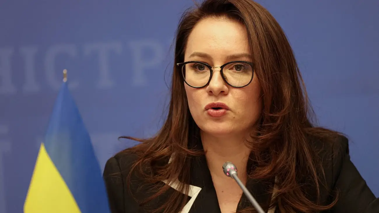 Кабмін запускає програму «Точка опори»: бізнесу компенсуватимуть простій через обстріли