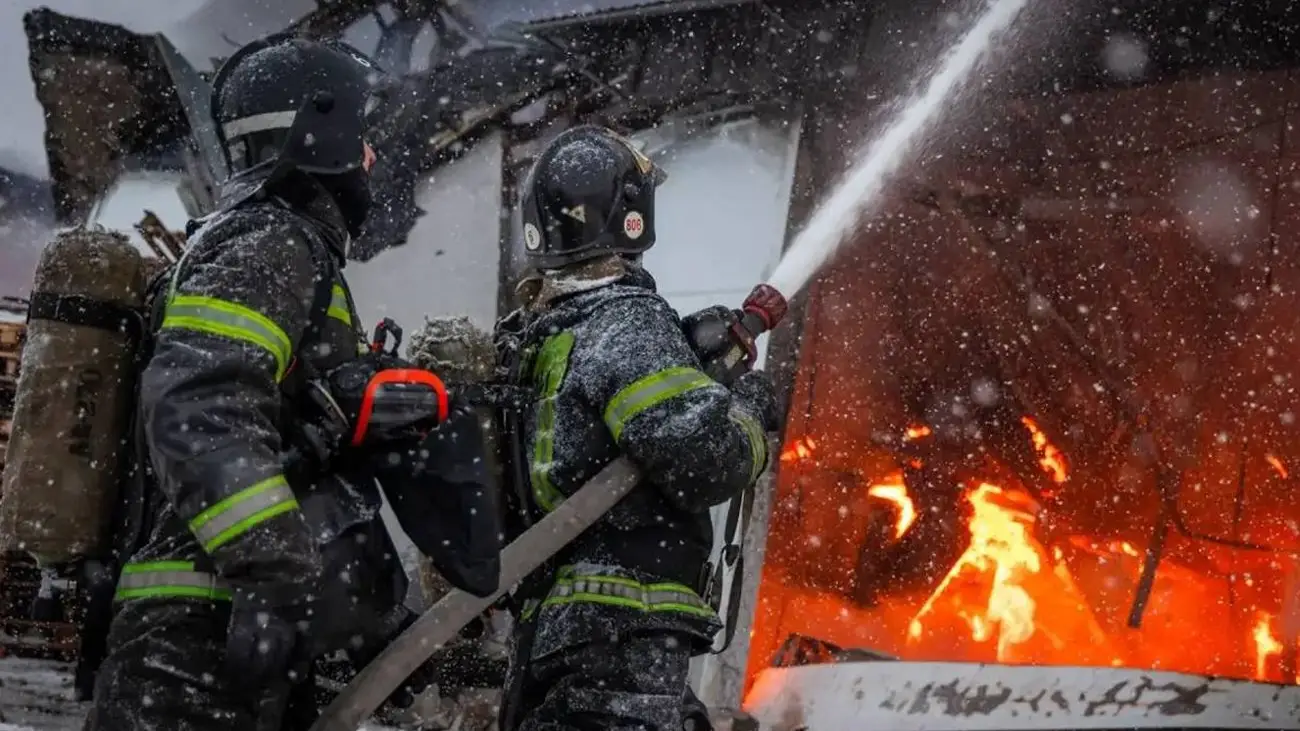 У Саратові та Енгельсі повідомили про найбільшу атаку року: «60 вибухів за два години».