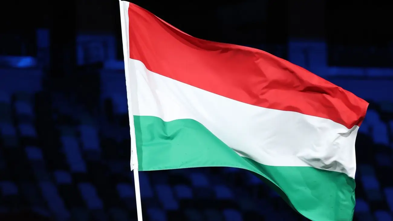 Угорщина просить ЄС пом’якшити обмеження на імпорт добрив із РФ і Білорусі