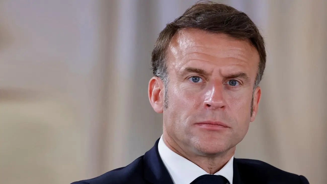 Макрон поговорив із президентом Ірану на тлі війни: Париж закликає зупинити ескалацію