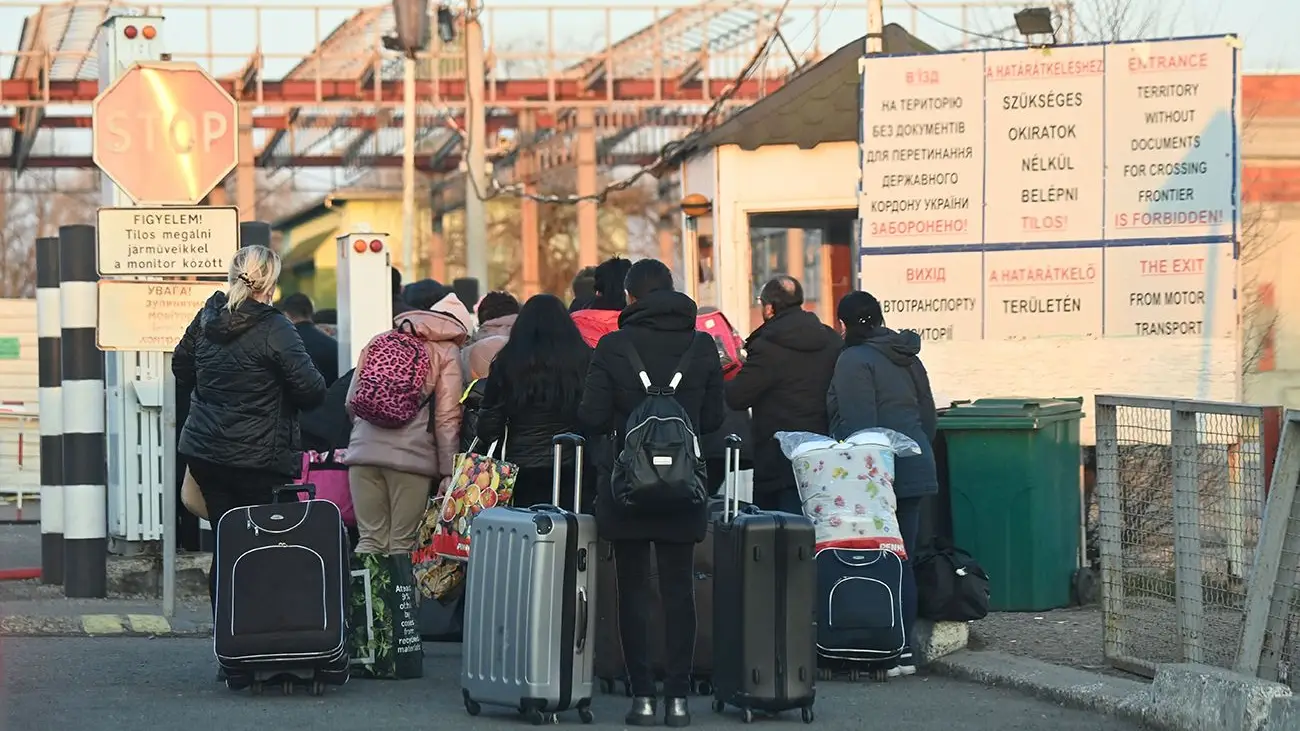 МЗС попередило українців про небезпеку перебування в Угорщині