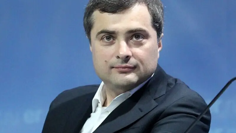 ЗМІ повідомили про можливий виїзд Суркова з РФ: що відомо і як реагує Кремль