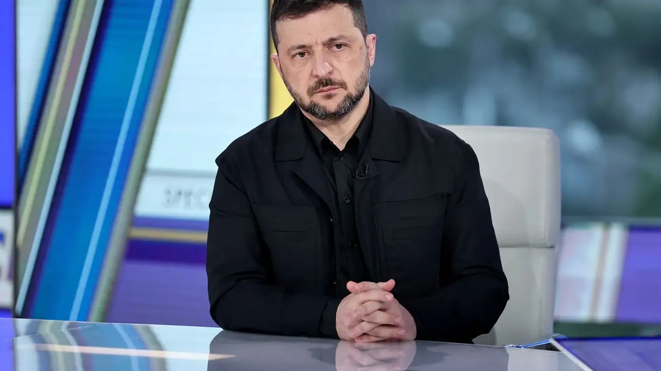 Зеленський пояснив, навіщо росія витрачає мільярди на пропаганду