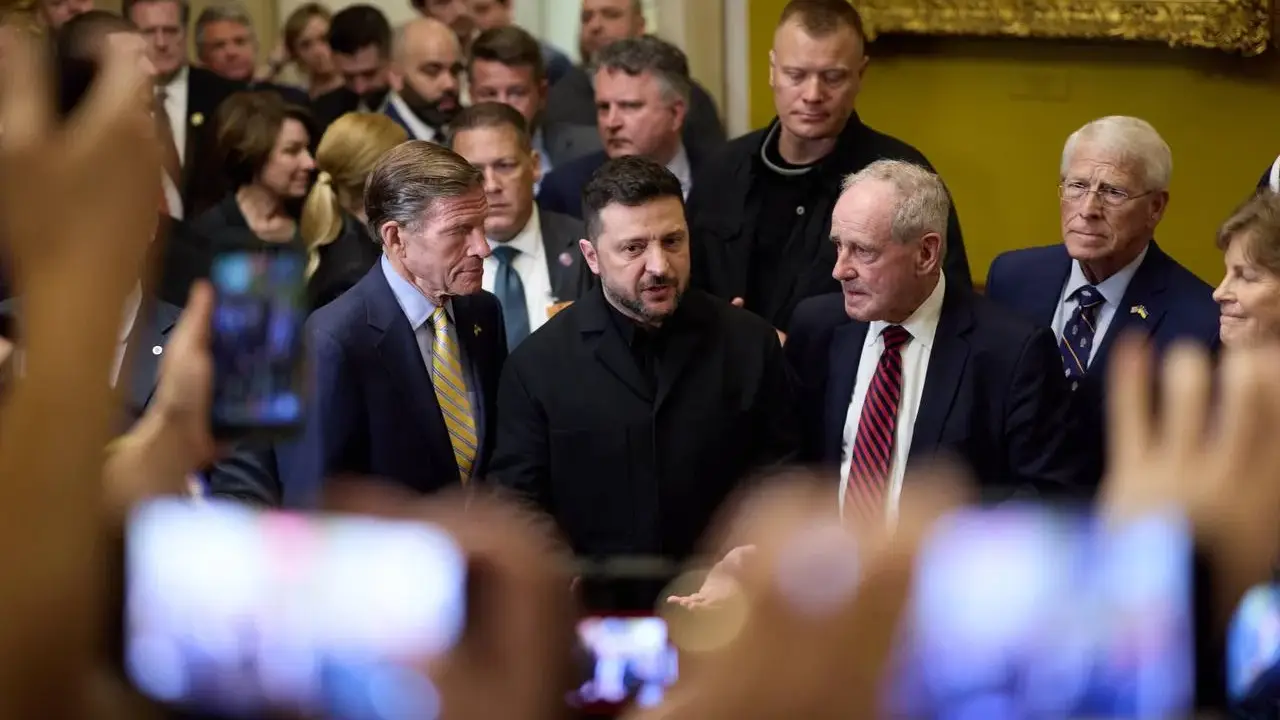 40 днів Зеленського минули: удари по НПЗ не змусили Росію припинити війну, а ризики для України зросли