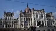 Угорщина “узаконила” арешт грошей і золота України