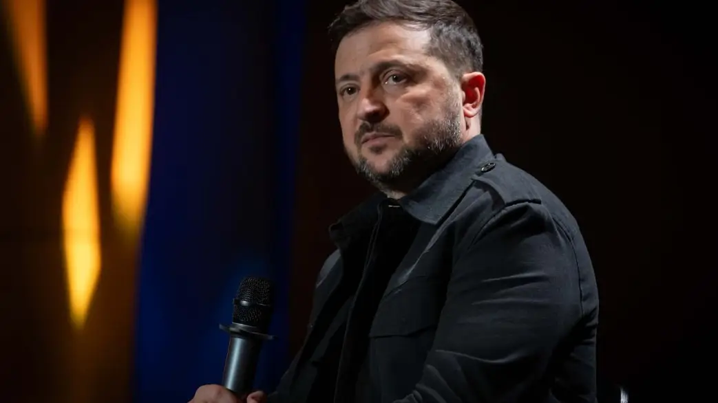 Вихід з Донбасу послабить армію, — Зеленський