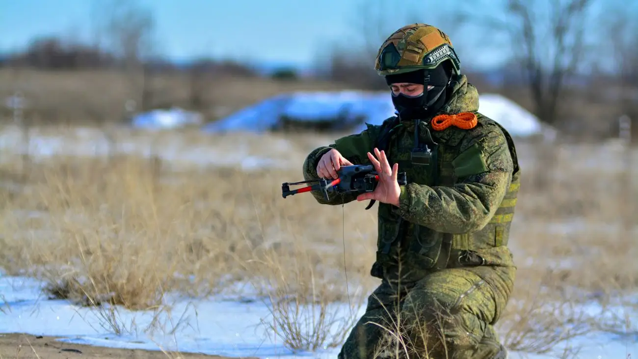 Російські війська масово перекидають дешеві дрони на фронт, — повідомляє Флеш.