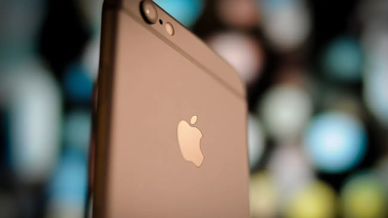 Користувачів старих iPhone закликають терміново оновити iOS через загрозу зламу