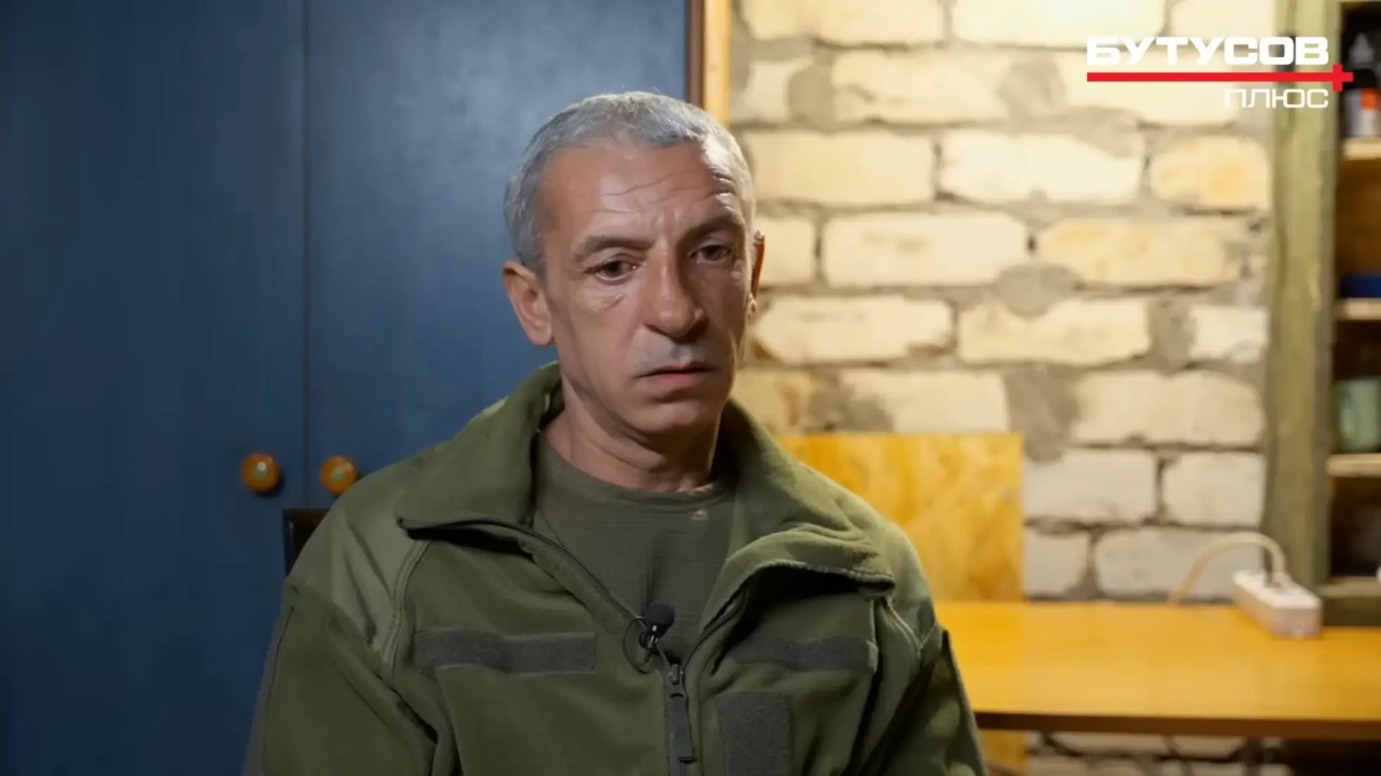 На каналі «Бутусов Плюс» вийшло інтерв’ю з бійцем «Скелі», який пройшов 15 км і вивів двох побратимів із оточення