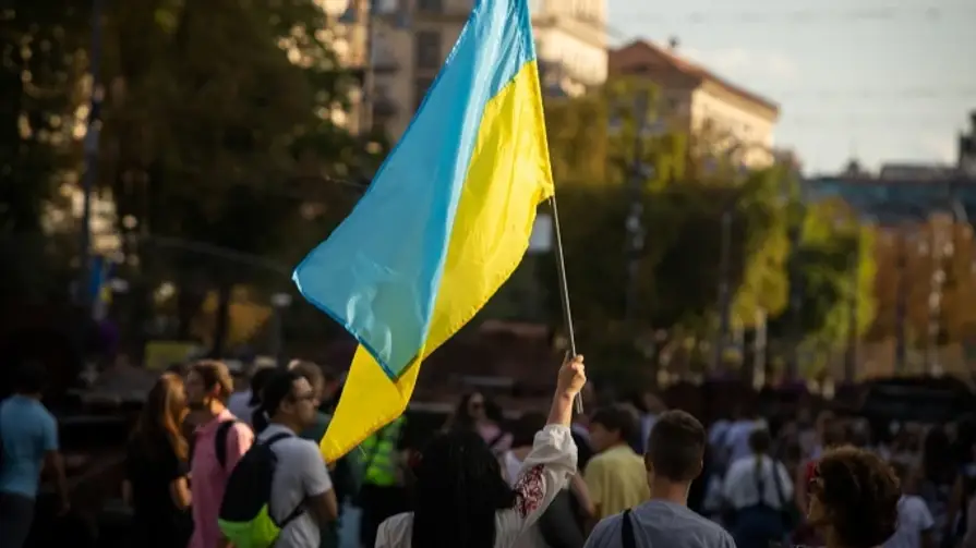 88% українців чекають перезавантаження влади після війни — опитування КМІС