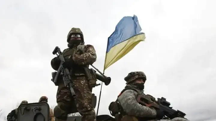 Втрати РФ перевищили 1,28 млн осіб: +940 за добу, тисячі одиниць техніки знищено