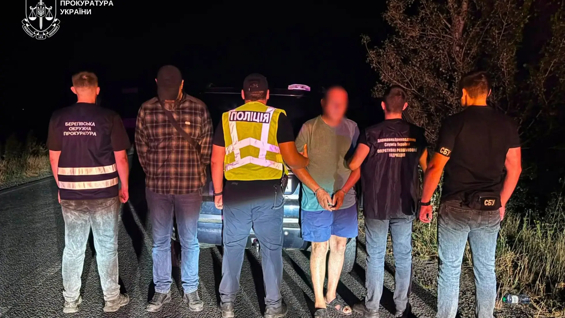 Адвоката втретє затримали за переправлення чоловіків: цього разу він був у масці репера 50 Cent. ФОТО