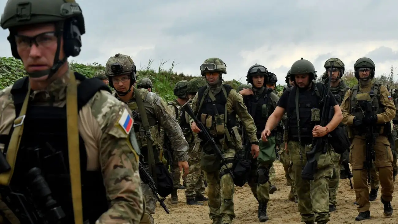 В отпуск рыть окопы: "АТЕШ" узнало, как армию РФ отправляют на "отдых" и чем угрожают