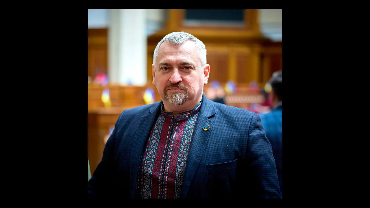 Бронь уже не гарантія: кому можуть закрити виїзд за кордон
