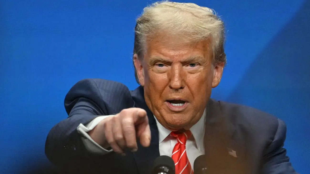 Трамп пригрозив Іспанії повним торговим ембарго: що сталося.