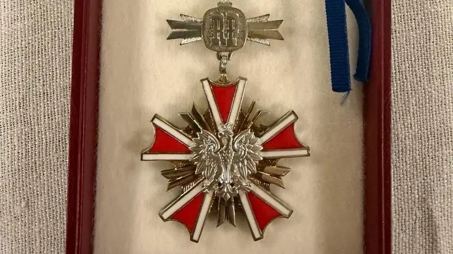 Гройсман повернув Польщі орден на знак солідарності із Зеленським