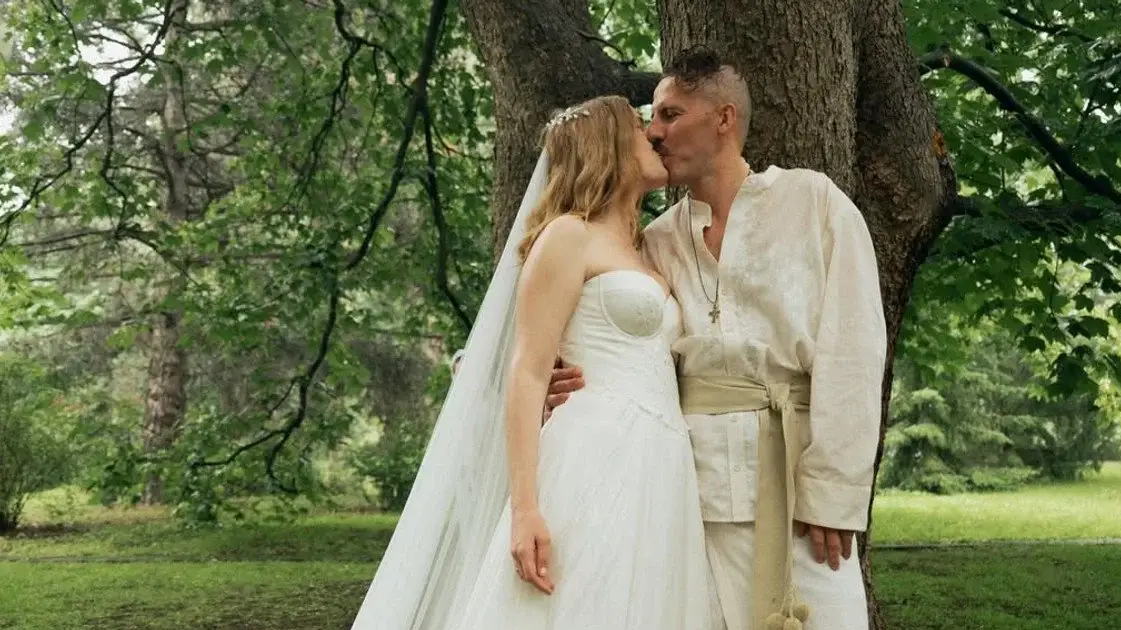 Євген Клопотенко забув привітати дружину через місяць після весілля: «Я вже встиг дещо провтикати»