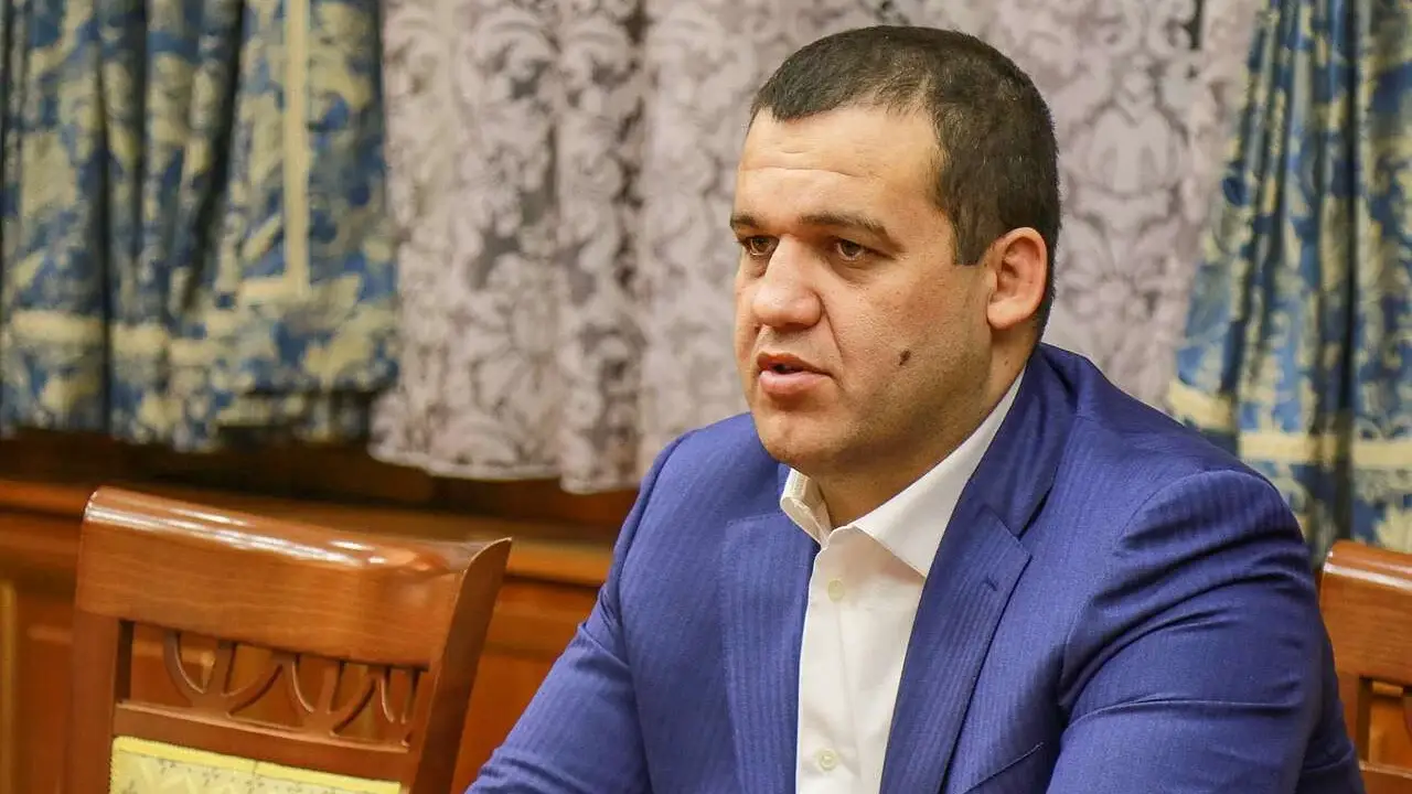 Хто такий Умар Кремльов: президент IBA, зв’язки з Путіним та санкції України
