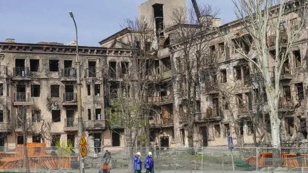Маріуполь: Окупанти знову визнають квартири місцевих жителів "безгоспними"