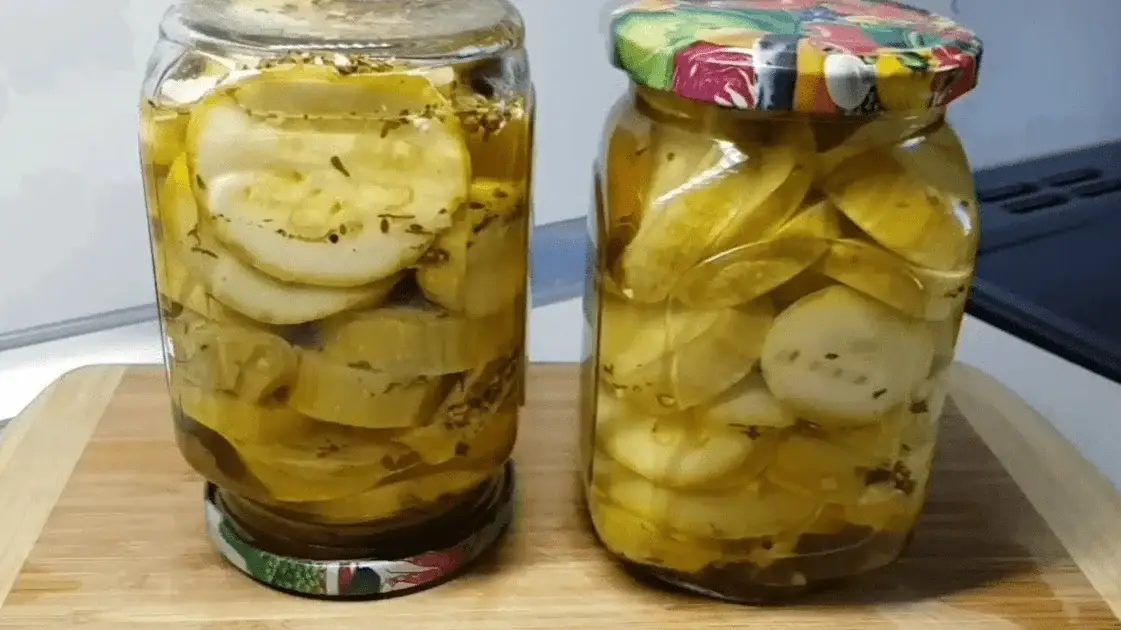 Мариновані кабачки на зиму: простий рецепт хрусткої закуски