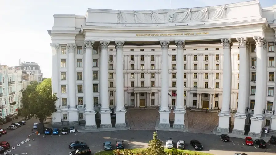 МЗС саме викрило можливі зловживання: аудит вивів правоохоронців на ексдержсекретаря Олександра Банькова