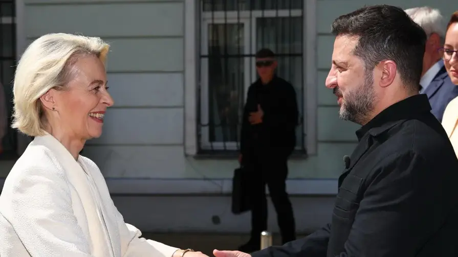 «Ніхто не зможе скасувати»: Зеленський вручив Урсулі фон дер Ляєн перший орден Європи