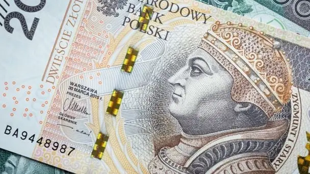 Нові правила оплати готівкою в Польщі: що знати українцям-біженцям