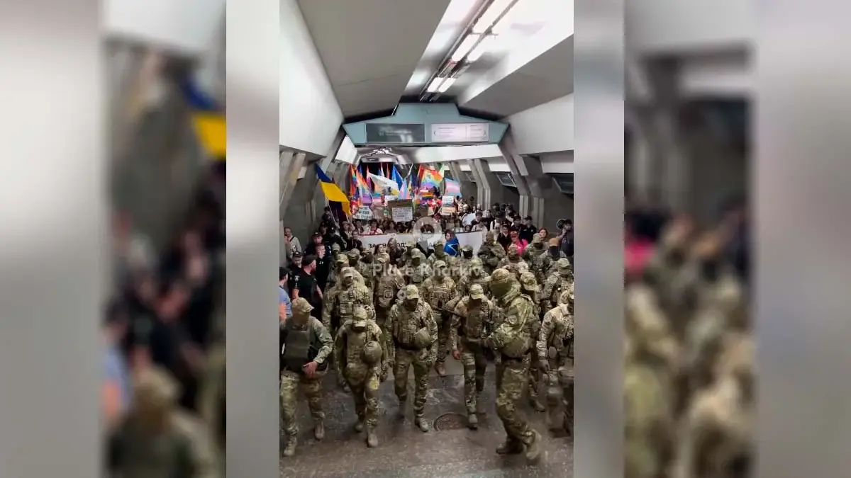 Почем місця?! У метро Харкова провели закритий ЛГБТ-прайд: учасників пустили лише за списками