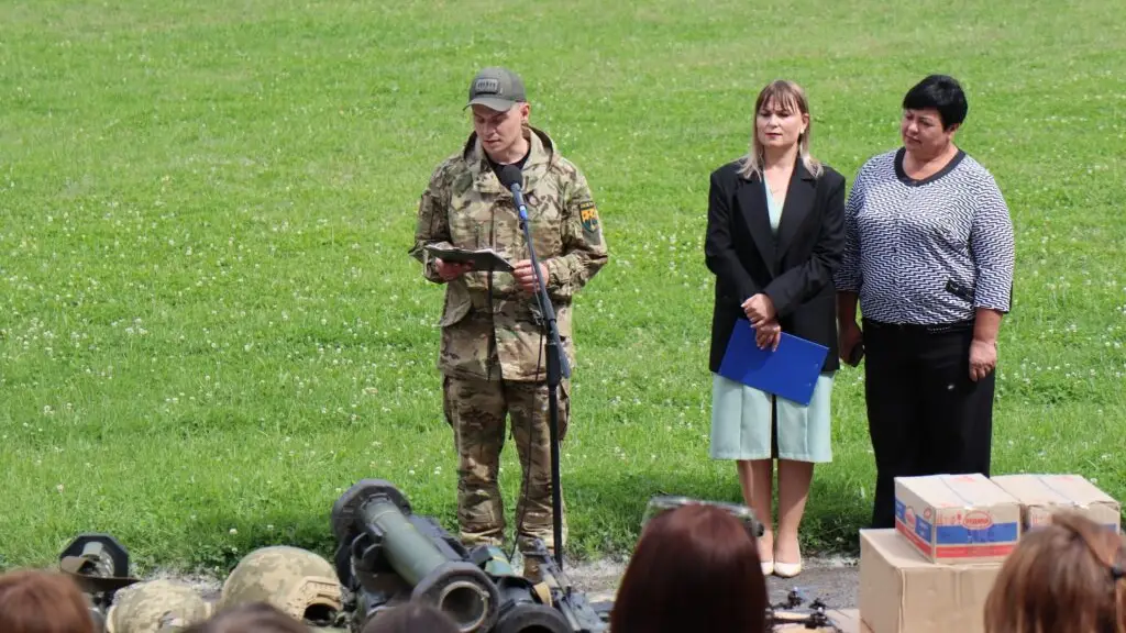 Полк «Скеля» провів вишкіл для випускників громади