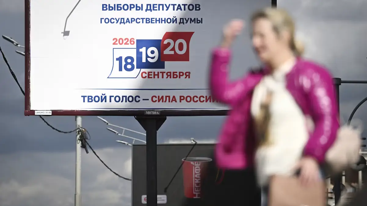 Порожні трибуни, призи за онлайн-голосування і без опозиції: як РФ проводить вибори