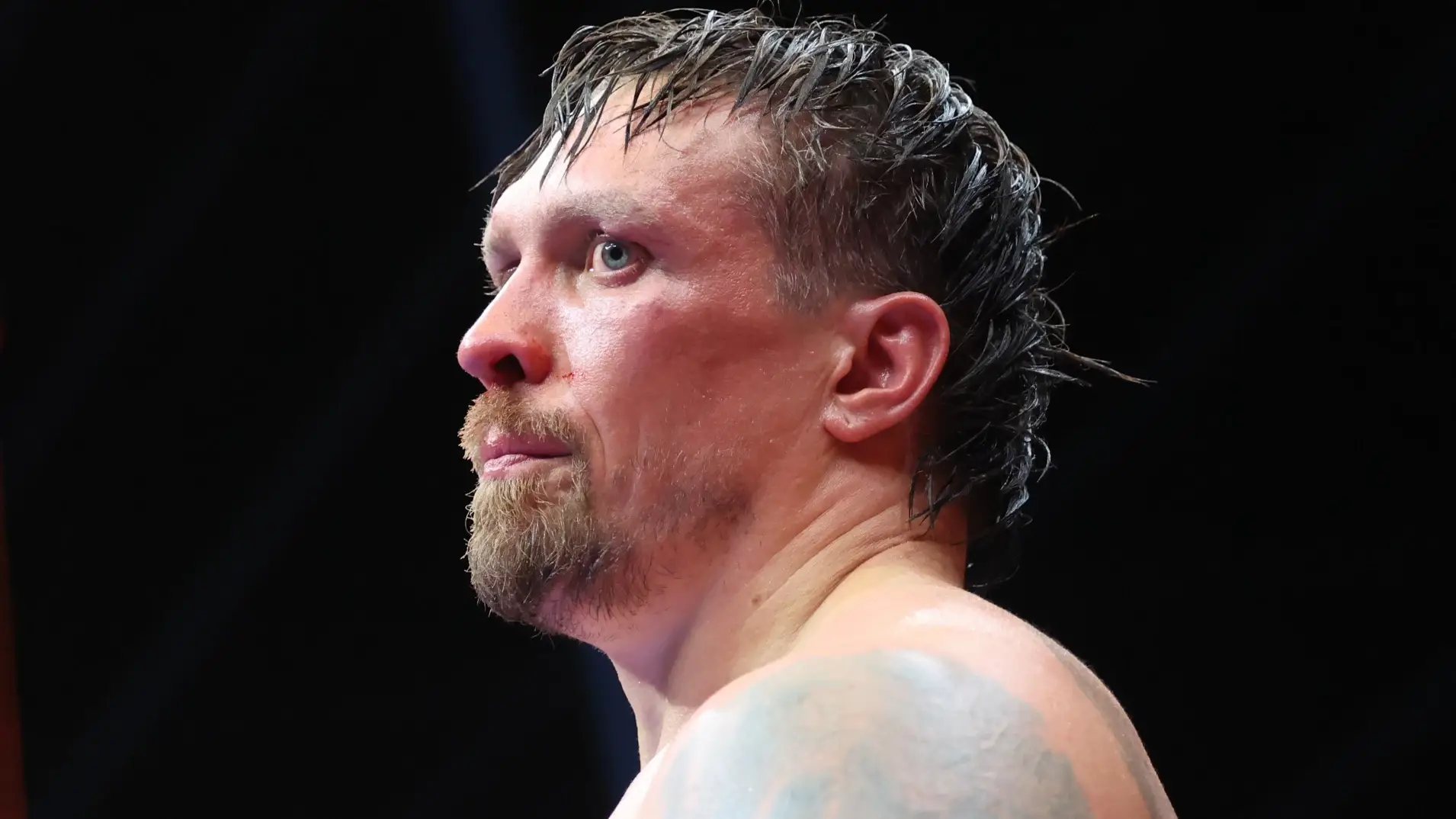 Ріко Верховен кинув виклик Усику після рішення українця звільнити пояси