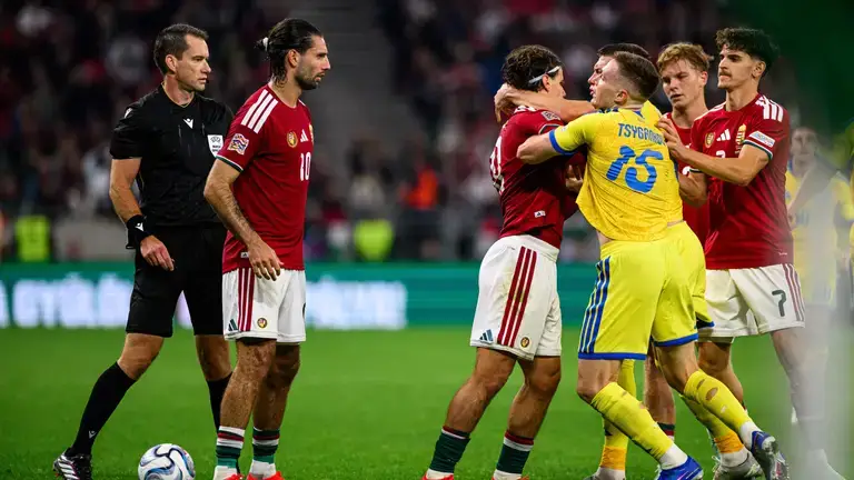 Скандал! Батько Мілоша Керкеза принизив Циганкова після матчу України під російський реп
