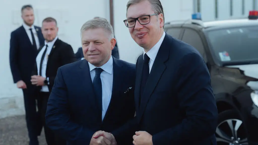 Скасування виступу Фіцо на підтримку Вучича: Причини та наслідки