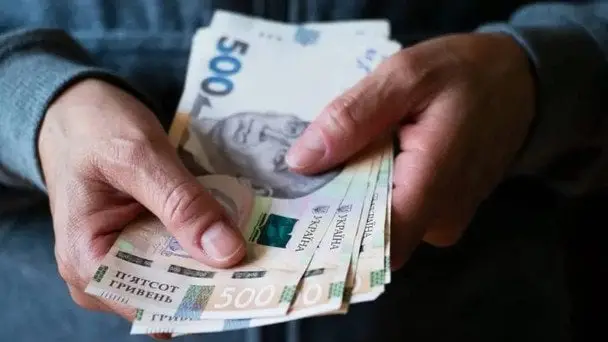 Скільки коштує життя пенсіонера в Україні: реальні витрати на продукти харчування