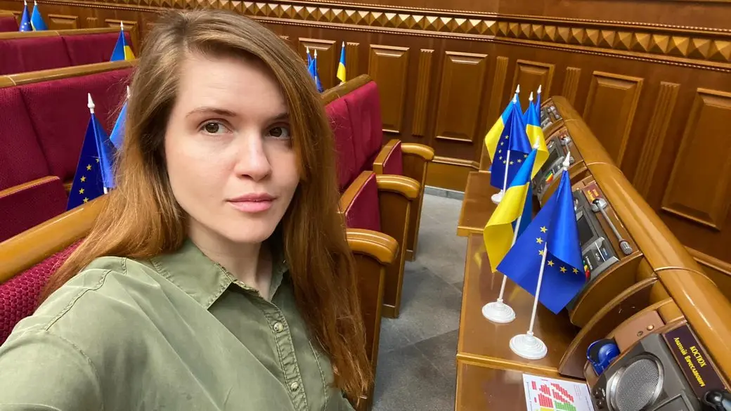 Суд зобов’язав Безуглу вибачитися перед Федієнком: що відомо про рішення
