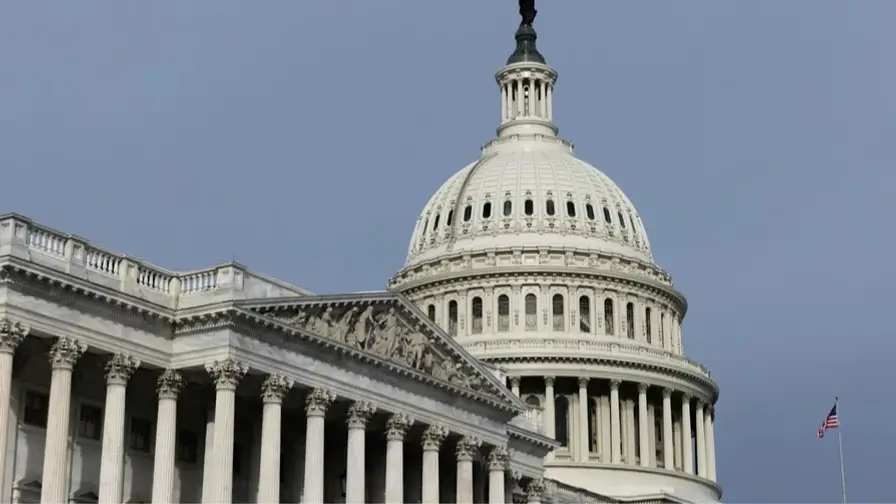 Усіх 100 сенаторів США терміново запросили до Зеленського: у Капітолії вирішуватимуть долю жорстких санкцій проти росії