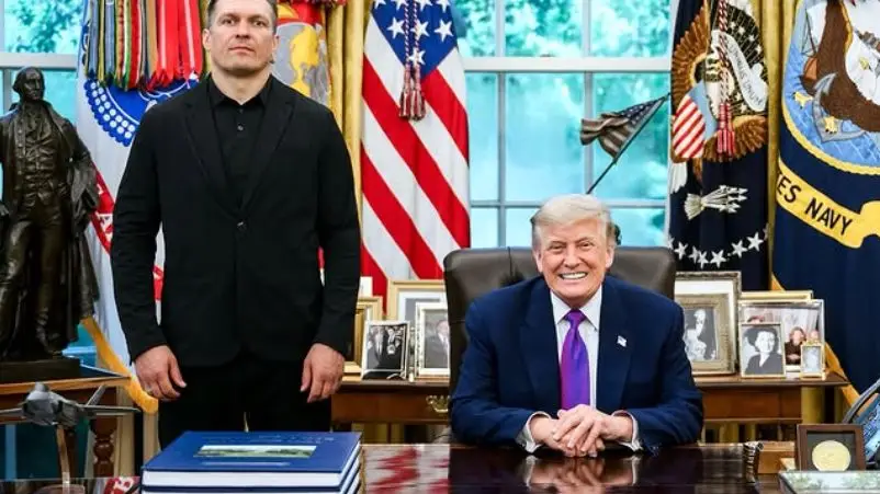 Усик показав фото з Трампом у Білому домі: що написав чемпіон