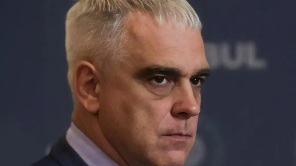 Увага! Хто такий Олександр Поклад: від УБОЗ і контррозвідки до керівництва СБУ та Героя України