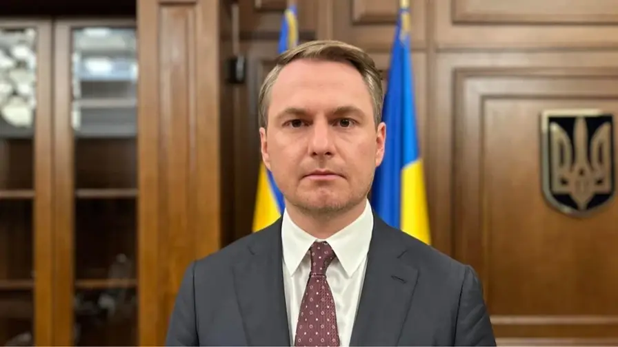Важливо! Руслан Кравченко підписав підозру директору НАБУ Кривоносу: протистояння різко загострюється