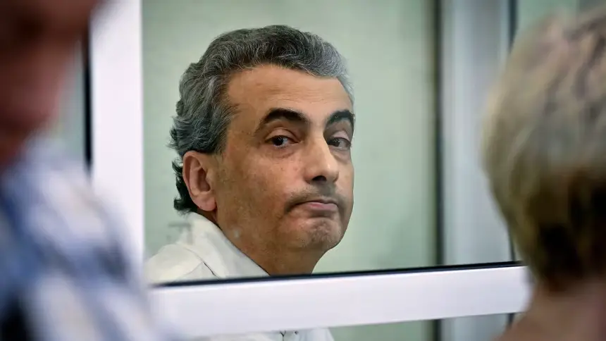 Вечір в хату! Лев Шлосберг отримав 11 років колонії в РФ за критику війни проти України