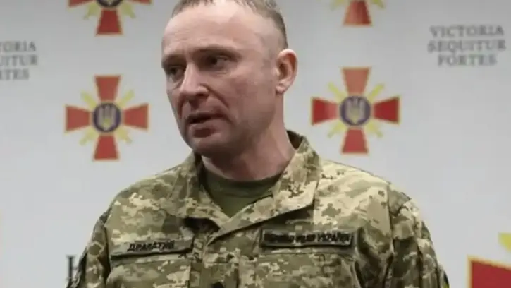 Від Маріуполя до Харкова: ким є 43-річний Михайло Драпатий, який очолив ЗСУ після конфлікту із Сирським