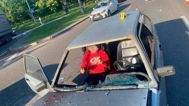 Водій Lada у Києві влаштував ДТП під впливом алкоголю з тяжкими наслідками