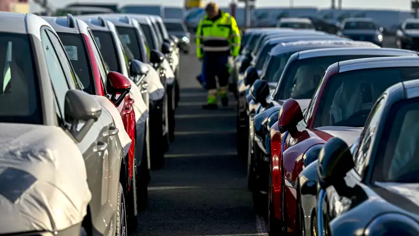 Volkswagen готує масштабні скорочення: під загрозою тисячі робочих місць у Німеччині