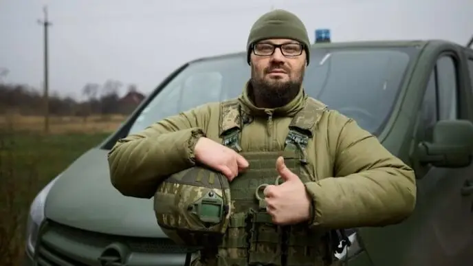 Втратив обидві ноги, але не зламався: історія медика 425 ОШП «Скеля», яка вражає