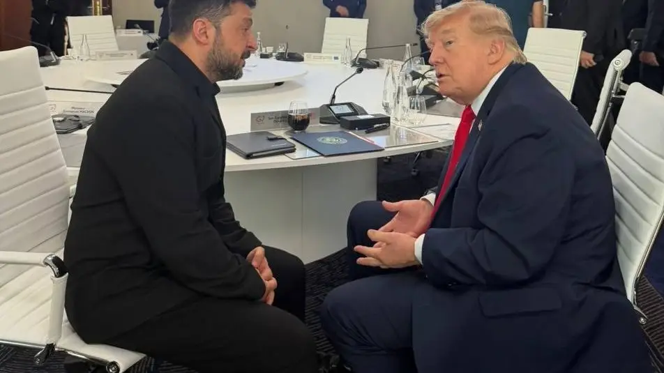 Зеленський, Трамп і Макрон провели окрему зустріч перед G7
