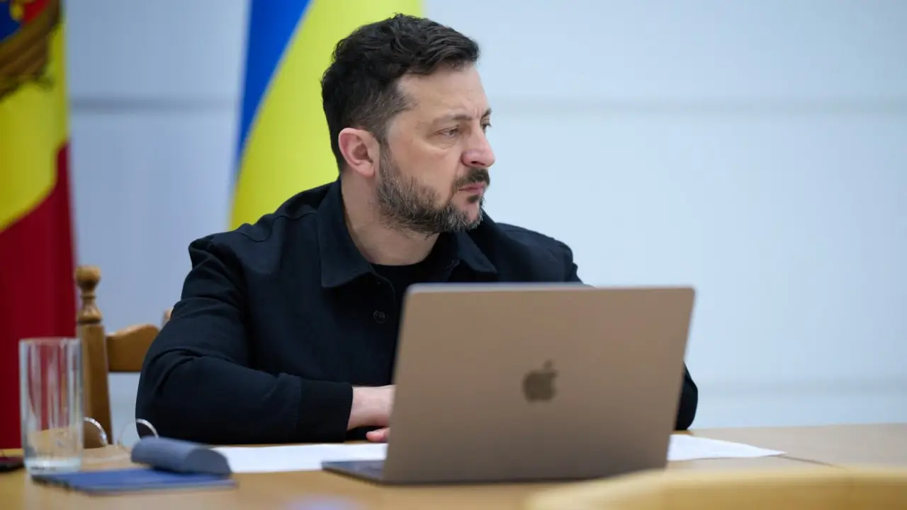 Зеленський знову летить на G7 з Кишинева: що відомо про зміну маршруту
