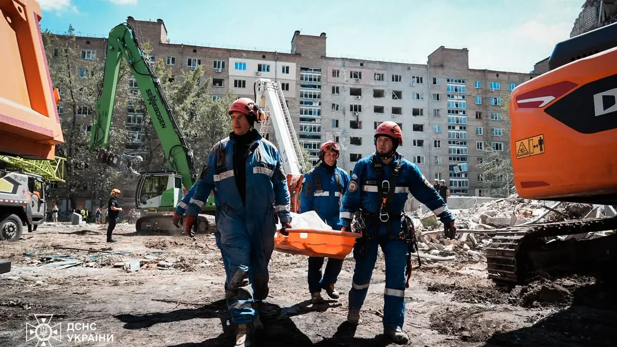 Жах! Кількість загиблих після атаки на Київ зросла до 21 людини