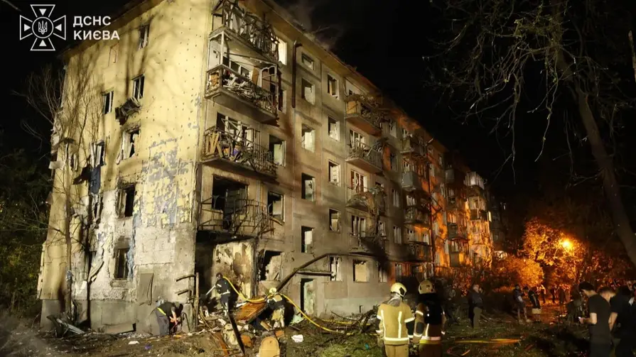 Жах у Києві! 9 загиблих і понад 30 поранених після удару балістикою: серед постраждалих — 4 дітей