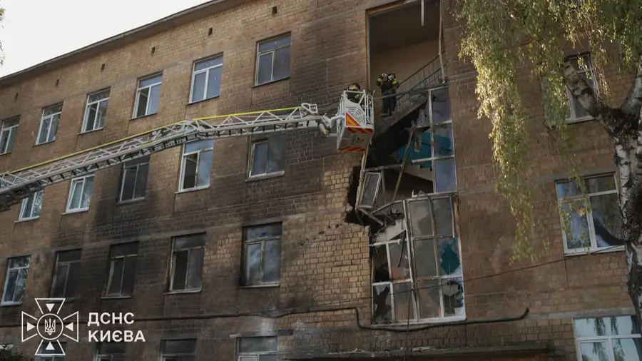 Жах у Києві! Російський дрон влучив у школу: Віталій Кличко розповів, де були діти
