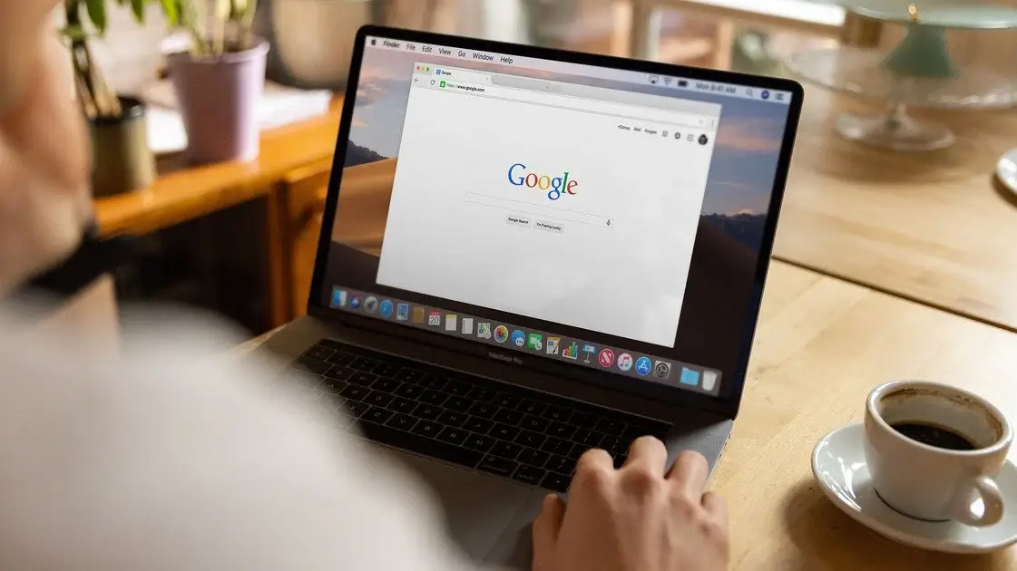Жахлива правда! Google роками може зберігати ваш голос і пошуки: користувачі завантажили архіви та були шоковані
